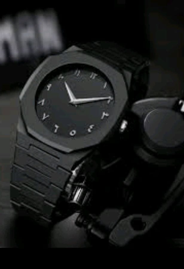 Black Arabic oura watch